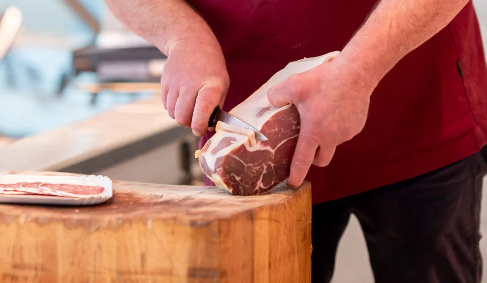 D&eacute;coupe jambon de pays